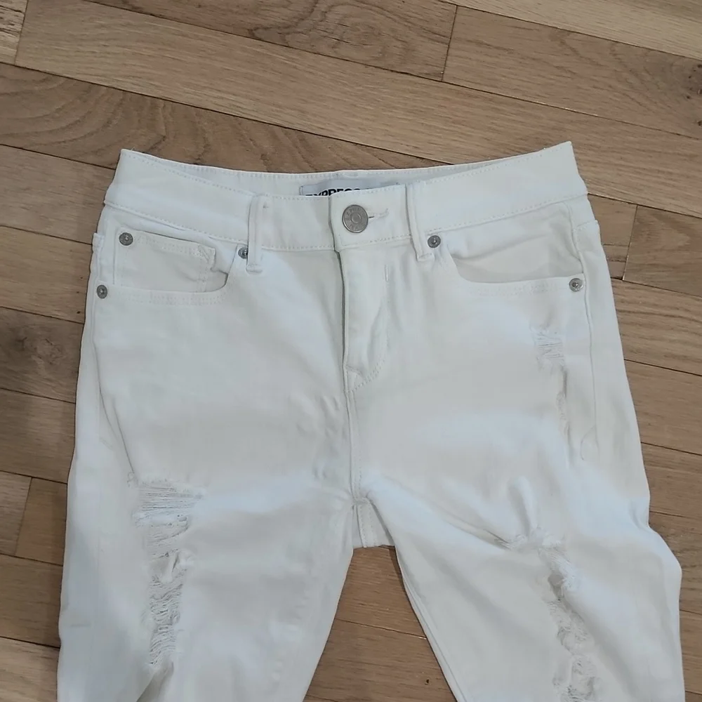Express Jeans. Size 0R - Picture 8 of 13